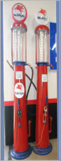 1930'S MOBILGAS. RED & DARK BLUE. TALL VISSIBLE WAYNE. WITH GLOBE. NEW RESTORATION. 2 AVAILABLE $4800 EACH